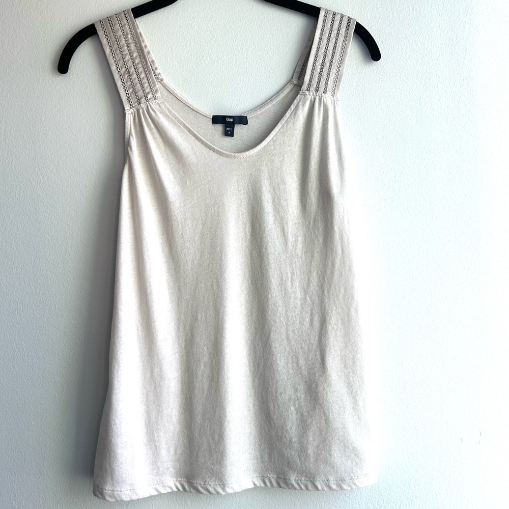 Gap Top | Light Gray | Size S